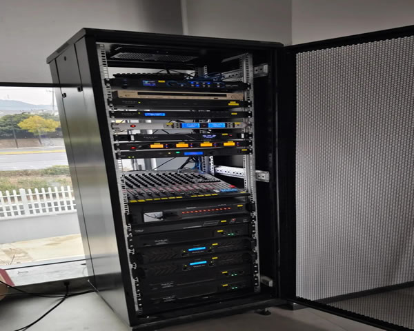 海外用户选择韩国国外VPS的优势与劣势