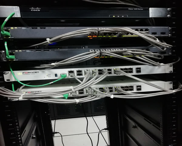 马来西亚槟城服务器工厂的技术实力分析